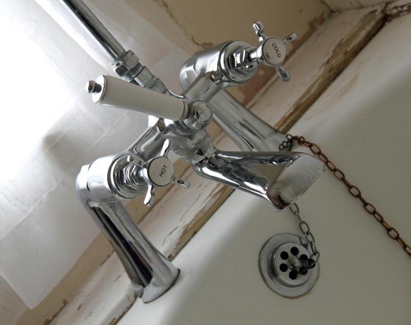 Shower Installation Thamesmead, SE28
